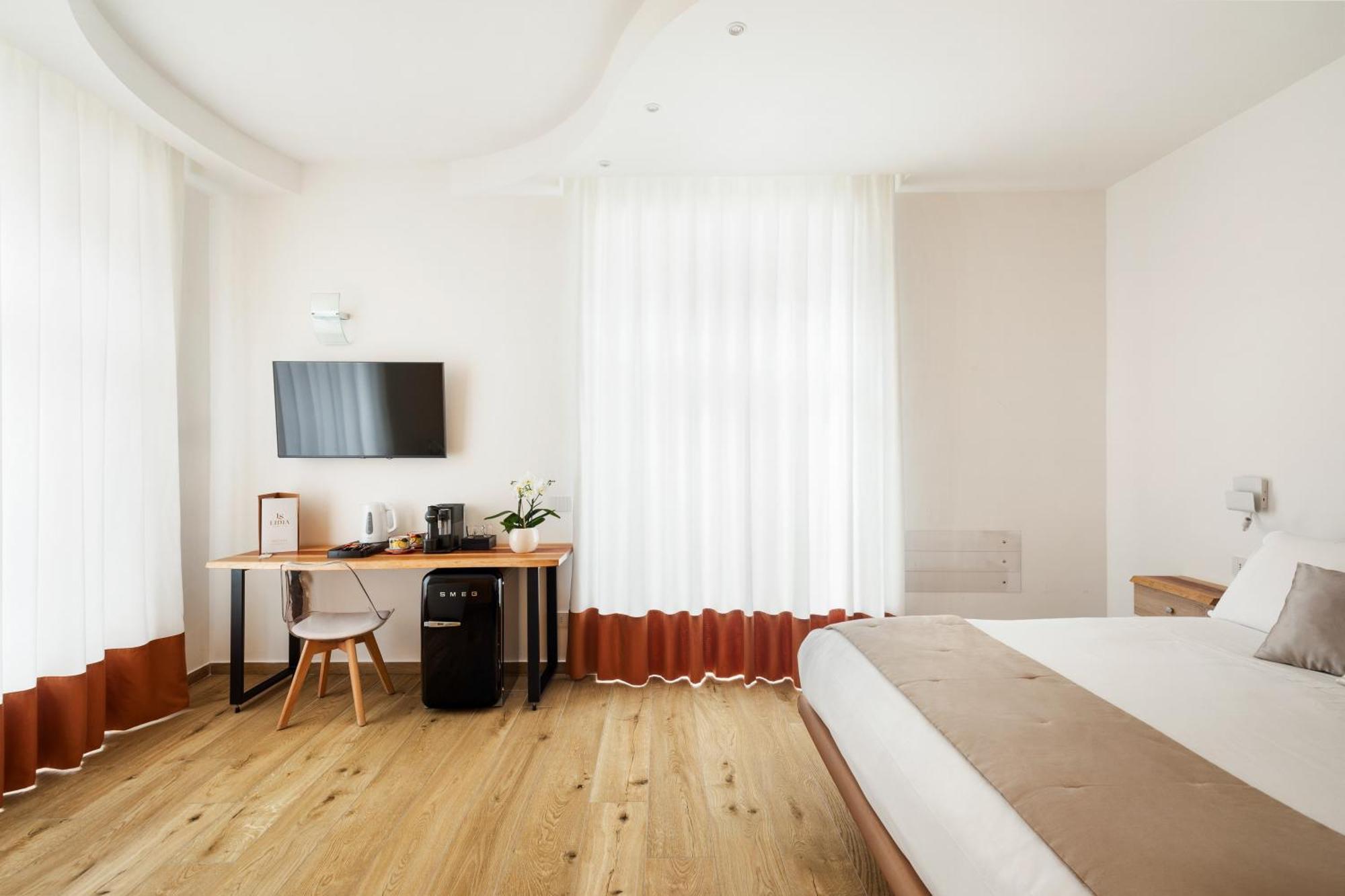 Yourhome - Lidia Rooms & Suites Сорренто Экстерьер фото